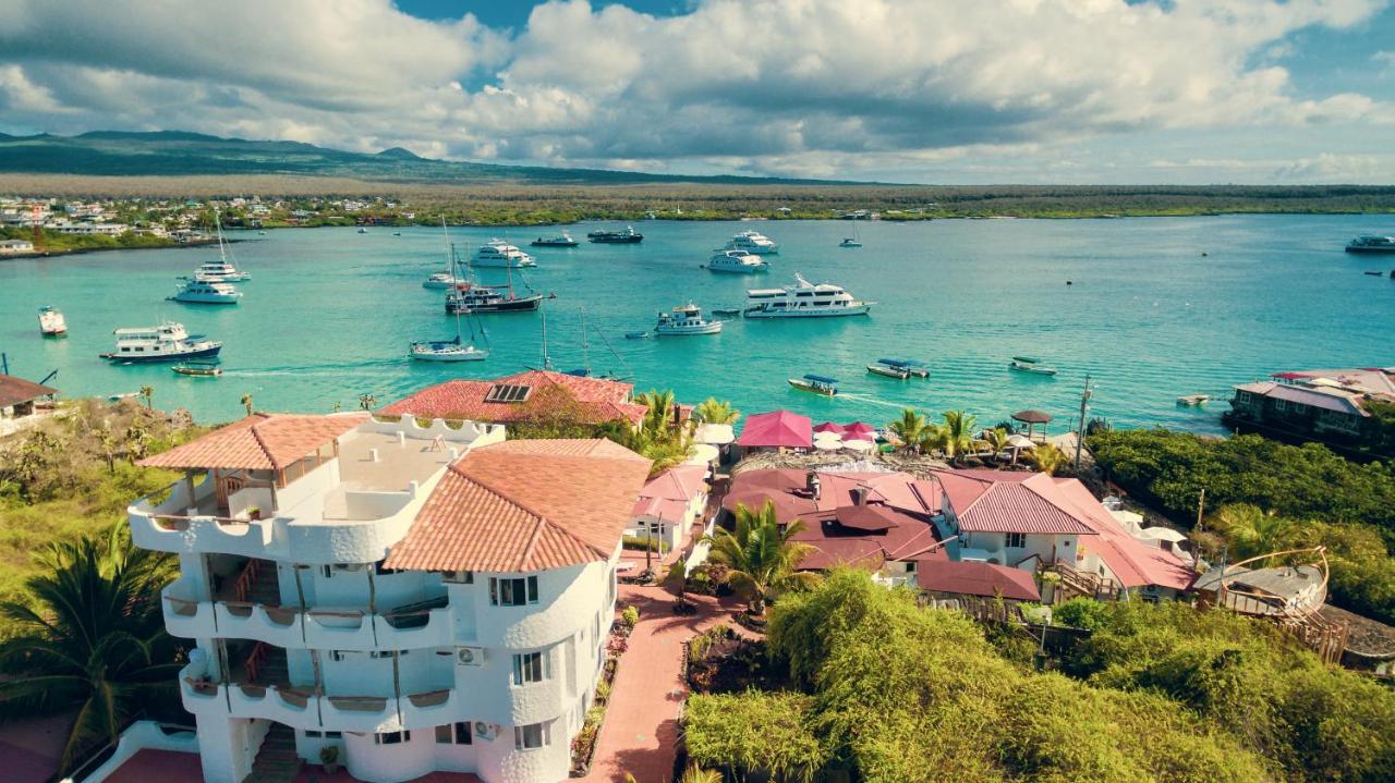 Hotel Angermeyer Waterfront Inn Puerto Ayora  Exteriör bild